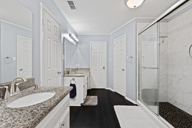 202 Monterrey Ln., White Oak, TX 75693