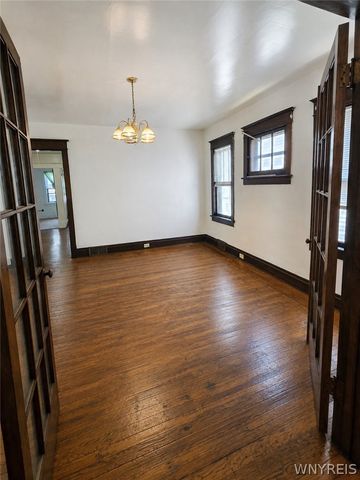 71 Brunswick Boulevard Lower, Buffalo, NY 14208