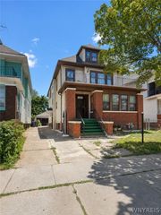 71 Brunswick Boulevard Lower, Buffalo, NY 14208