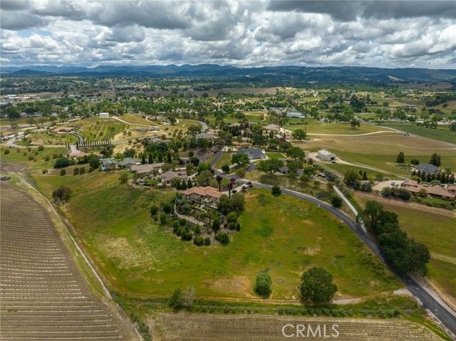 2230 Del Sol Place, Paso Robles, CA 93446