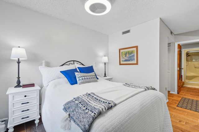 234 Sunset Cove 103, Branson, MO 65616