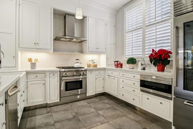 356 Santana Row 319, San Jose, CA 95128