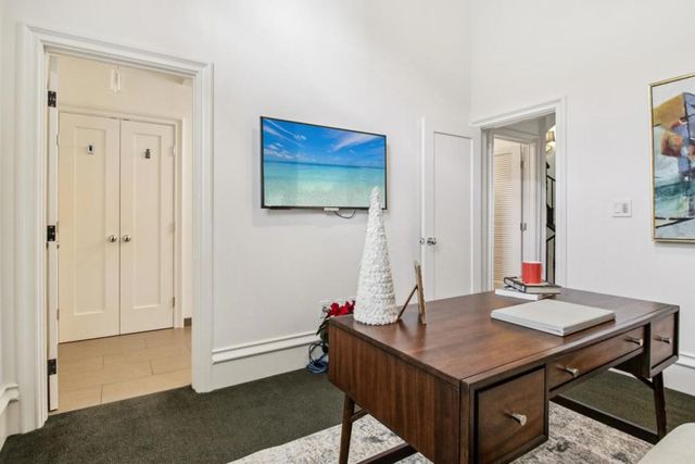 356 Santana Row 319, San Jose, CA 95128