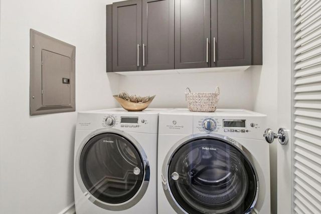 356 Santana Row 319, San Jose, CA 95128