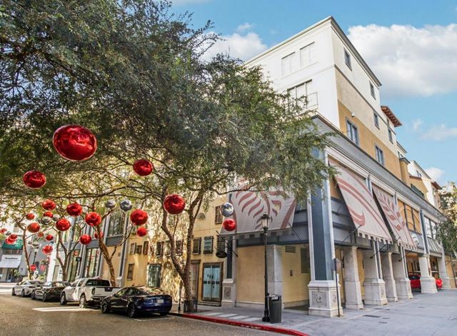 356 Santana Row 319, San Jose, CA 95128