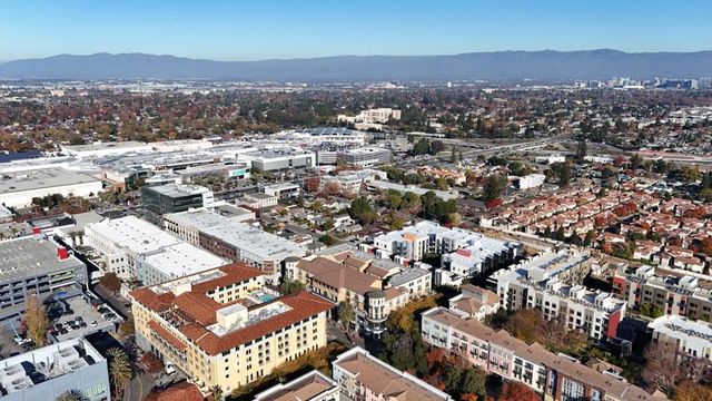 356 Santana Row 319, San Jose, CA 95128