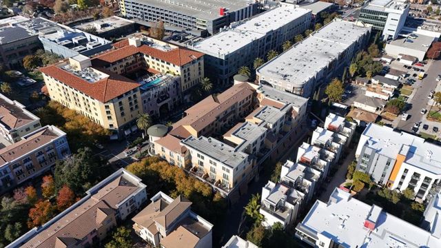356 Santana Row 319, San Jose, CA 95128