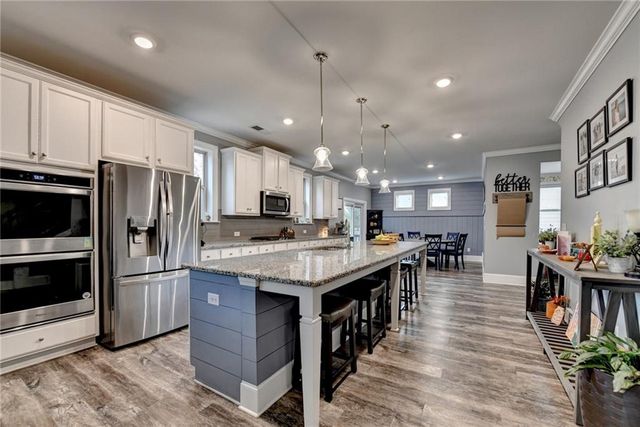 5525 Mirror Lake Drive, Cumming, GA 30028