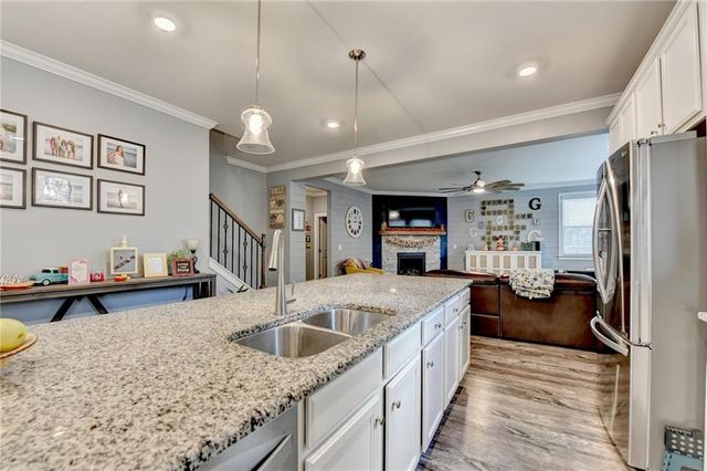 5525 Mirror Lake Drive, Cumming, GA 30028