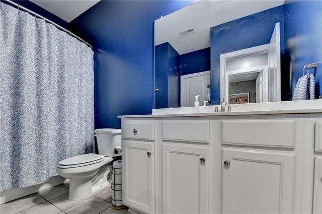 5525 Mirror Lake Drive, Cumming, GA 30028