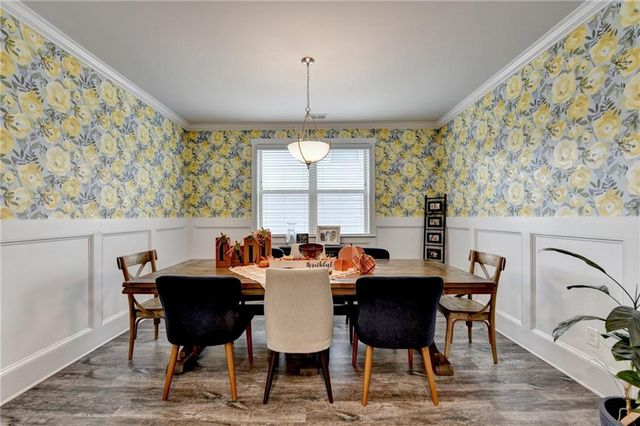 5525 Mirror Lake Drive, Cumming, GA 30028