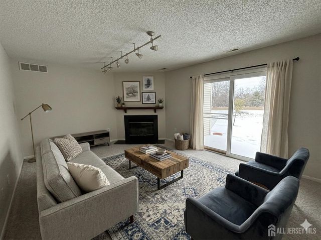 62 Colleen Court, South Brunswick, NJ 08824