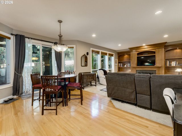 2571 33RD Ct, Washougal, WA 98671