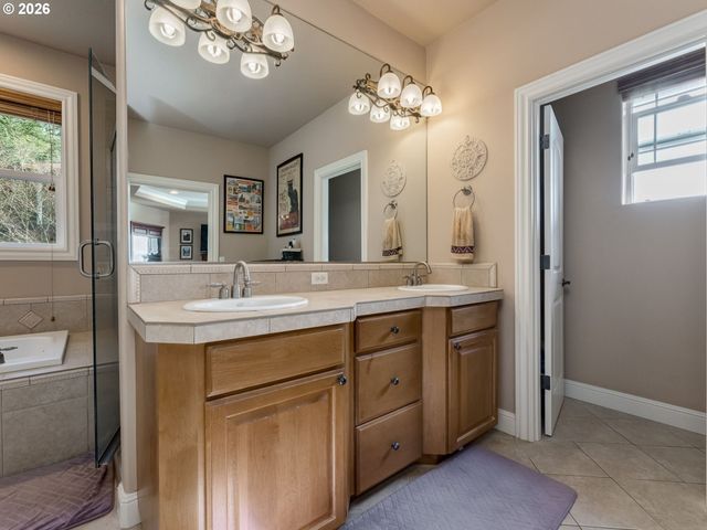 2571 33RD Ct, Washougal, WA 98671