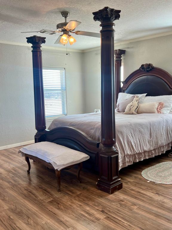 Image 23 of property listing at 18641 Kenley Road, Christoval, TX 76935