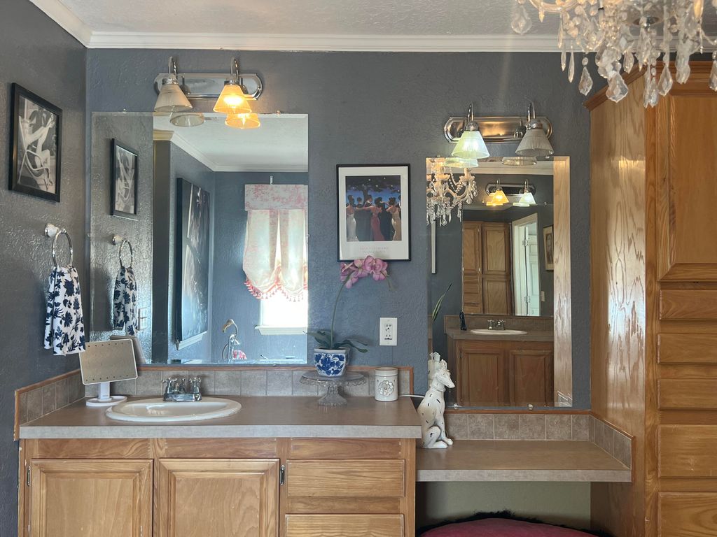 Image 32 of property listing at 18641 Kenley Road, Christoval, TX 76935