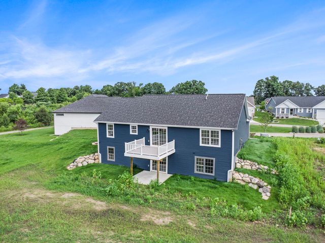 9150 Cottage Crossing 23, Richland, MI 49083