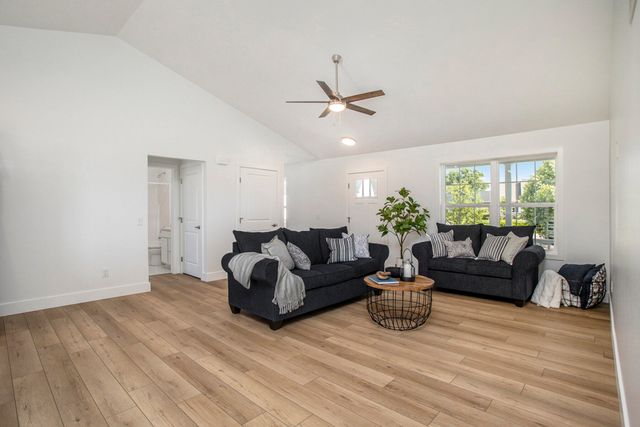 9150 Cottage Crossing 23, Richland, MI 49083