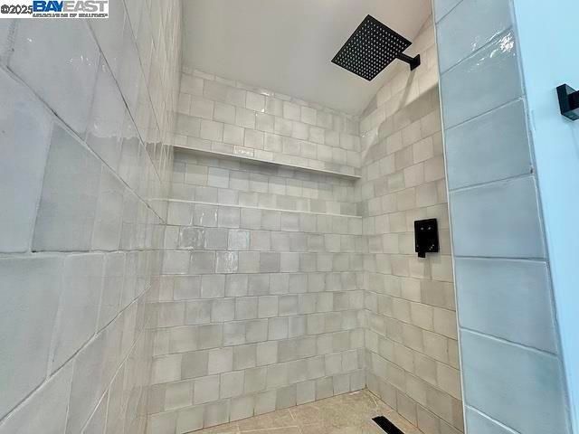 1019 Campbell St, Oakland, CA 94607