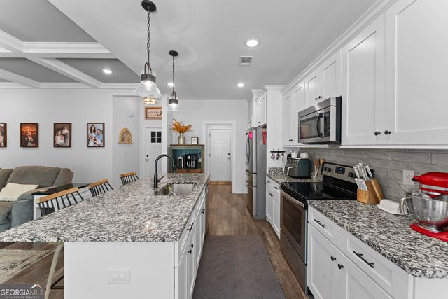 204 Dennard Drive, Perry, GA 31069