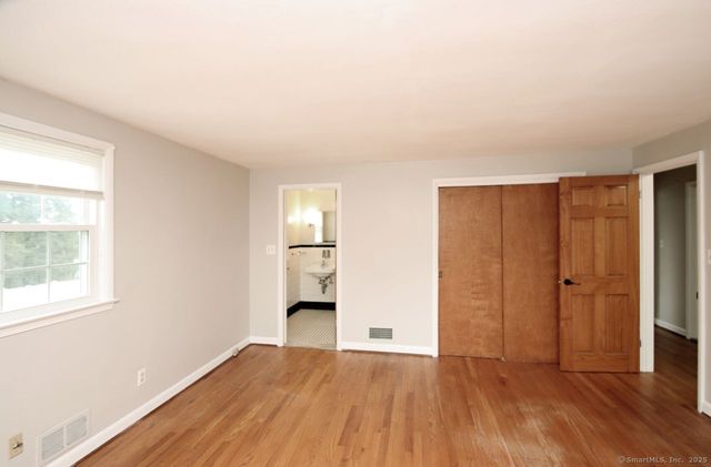 89 Gilbert Avenue, Rocky Hill, CT 06067