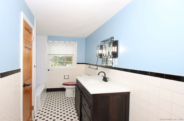 89 Gilbert Avenue, Rocky Hill, CT 06067