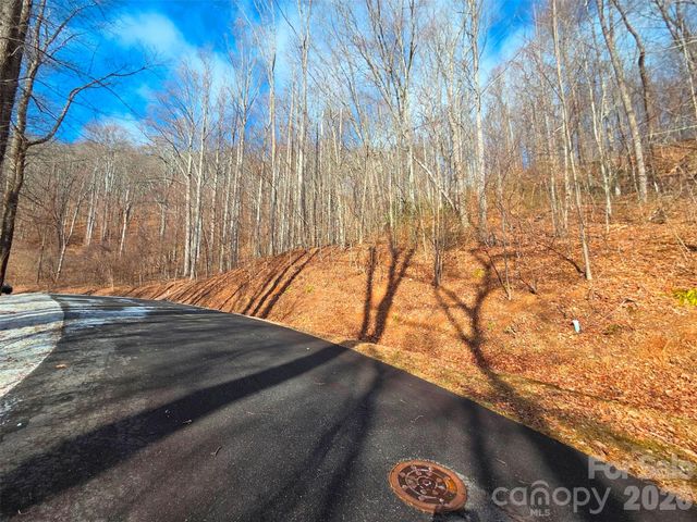 455 Mountain Watch Drive 16, Waynesville, NC 28785