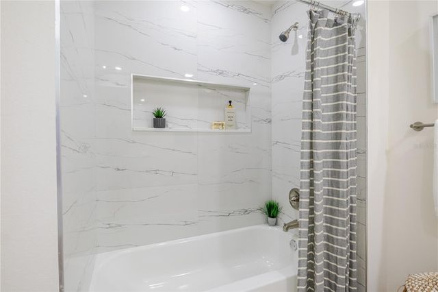 2500 MIRANDA WAY S, St Petersburg, FL 33712