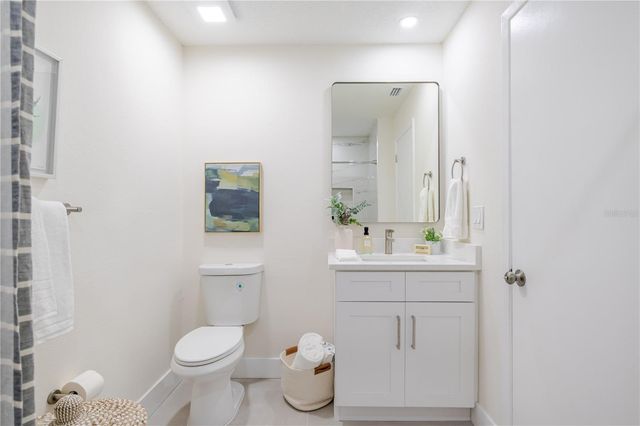 2500 MIRANDA WAY S, St Petersburg, FL 33712