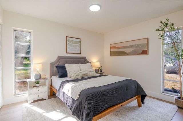 2500 MIRANDA WAY S, St Petersburg, FL 33712