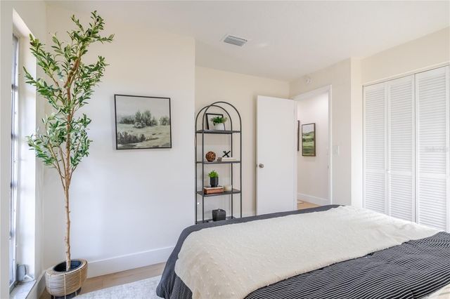 2500 MIRANDA WAY S, St Petersburg, FL 33712