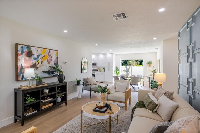 2500 MIRANDA WAY S, St Petersburg, FL 33712