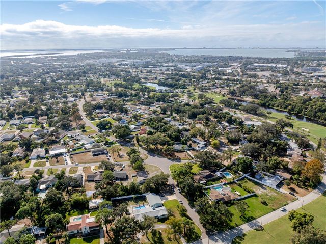 2500 MIRANDA WAY S, St Petersburg, FL 33712