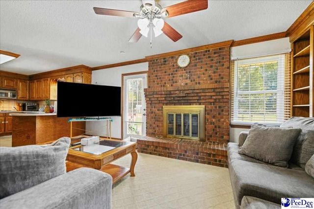 728 Wire Rd, Darlington, SC 29532