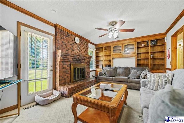 728 Wire Rd, Darlington, SC 29532