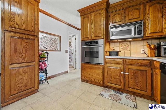 728 Wire Rd, Darlington, SC 29532