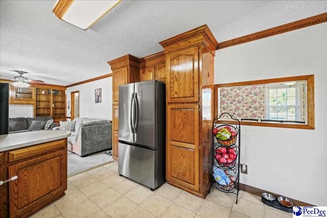 728 Wire Rd, Darlington, SC 29532