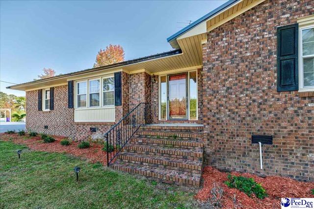 728 Wire Rd, Darlington, SC 29532