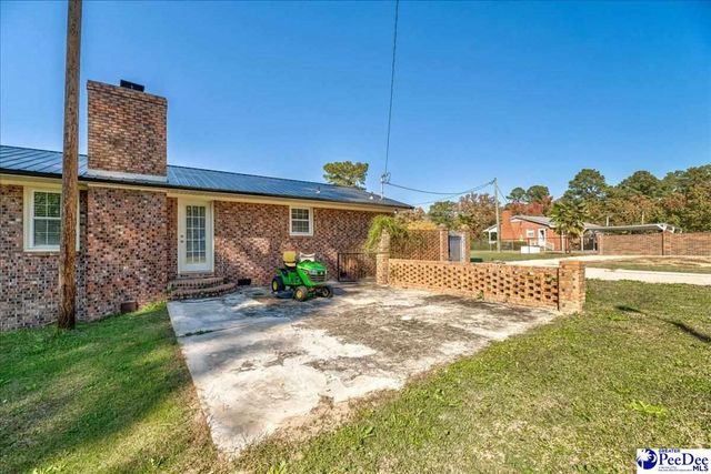 728 Wire Rd, Darlington, SC 29532