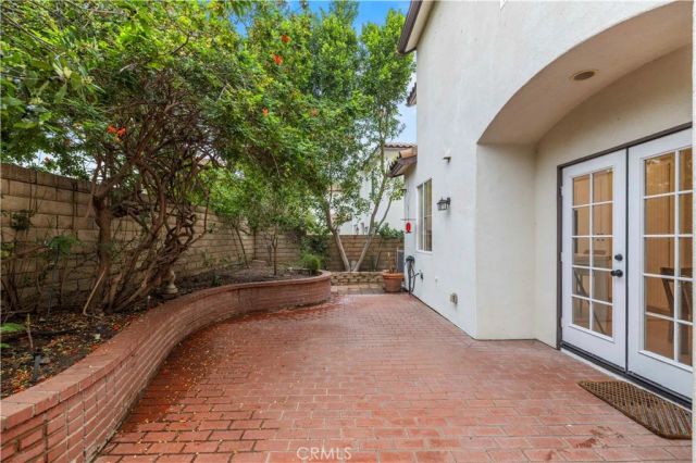 23307 Anacapa, Valencia, CA 91354