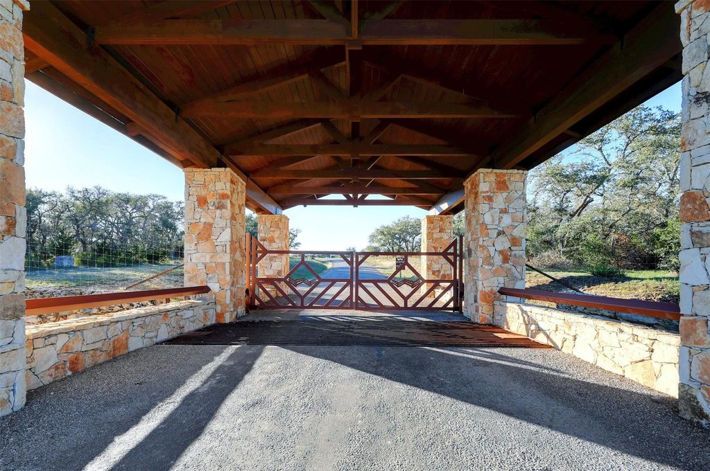 Lot108 Oryx CV, Blanco, TX 78606