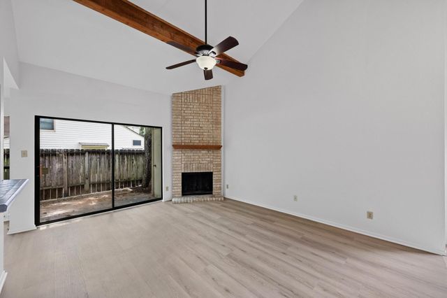 3801 Menchaca RD 6, Austin, TX 78704