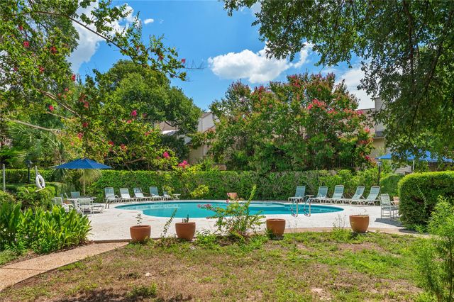 3801 Menchaca RD 6, Austin, TX 78704