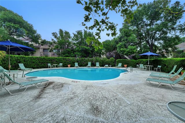 3801 Menchaca RD 6, Austin, TX 78704