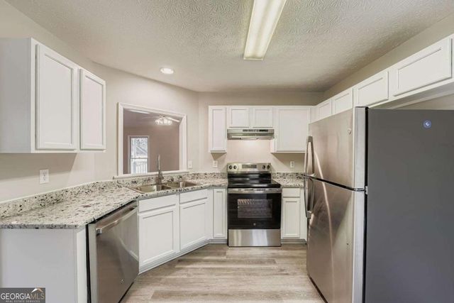 292 Yellowstone Drive, Powder Springs, GA 30127