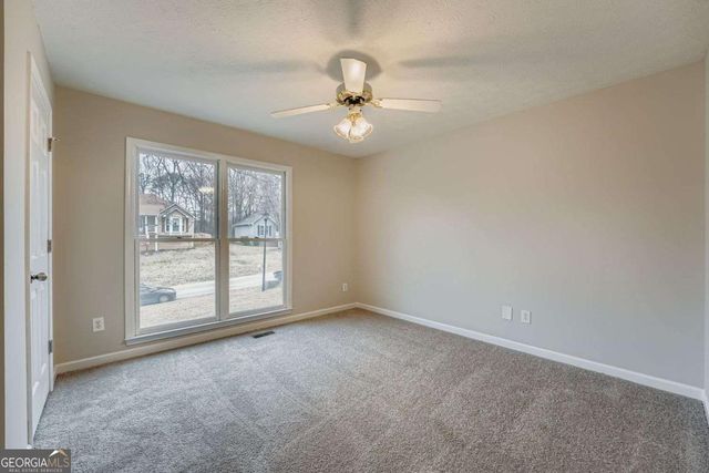 292 Yellowstone Drive, Powder Springs, GA 30127