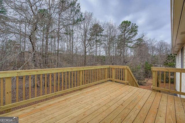 292 Yellowstone Drive, Powder Springs, GA 30127