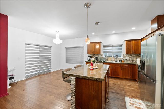 4217 L Place NE, Auburn, WA 98002