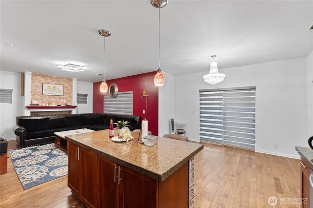 4217 L Place NE, Auburn, WA 98002