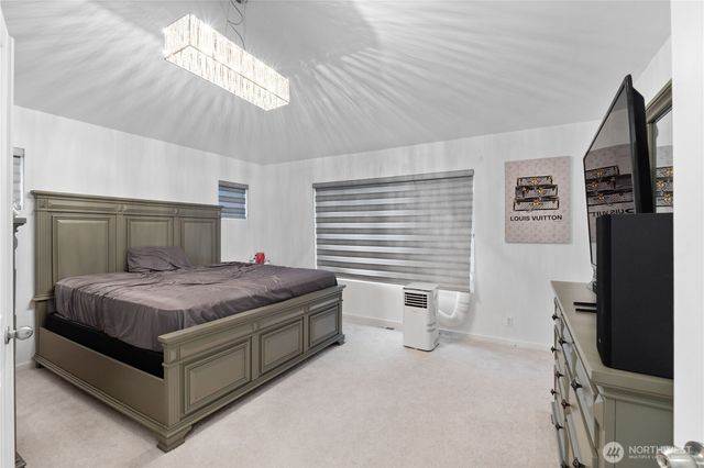 4217 L Place NE, Auburn, WA 98002